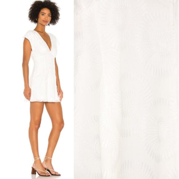 House of Harlow 1960 x REVOLVE Charleigh Mini Dress in White NWT Size XXS - Picture 2 of 3